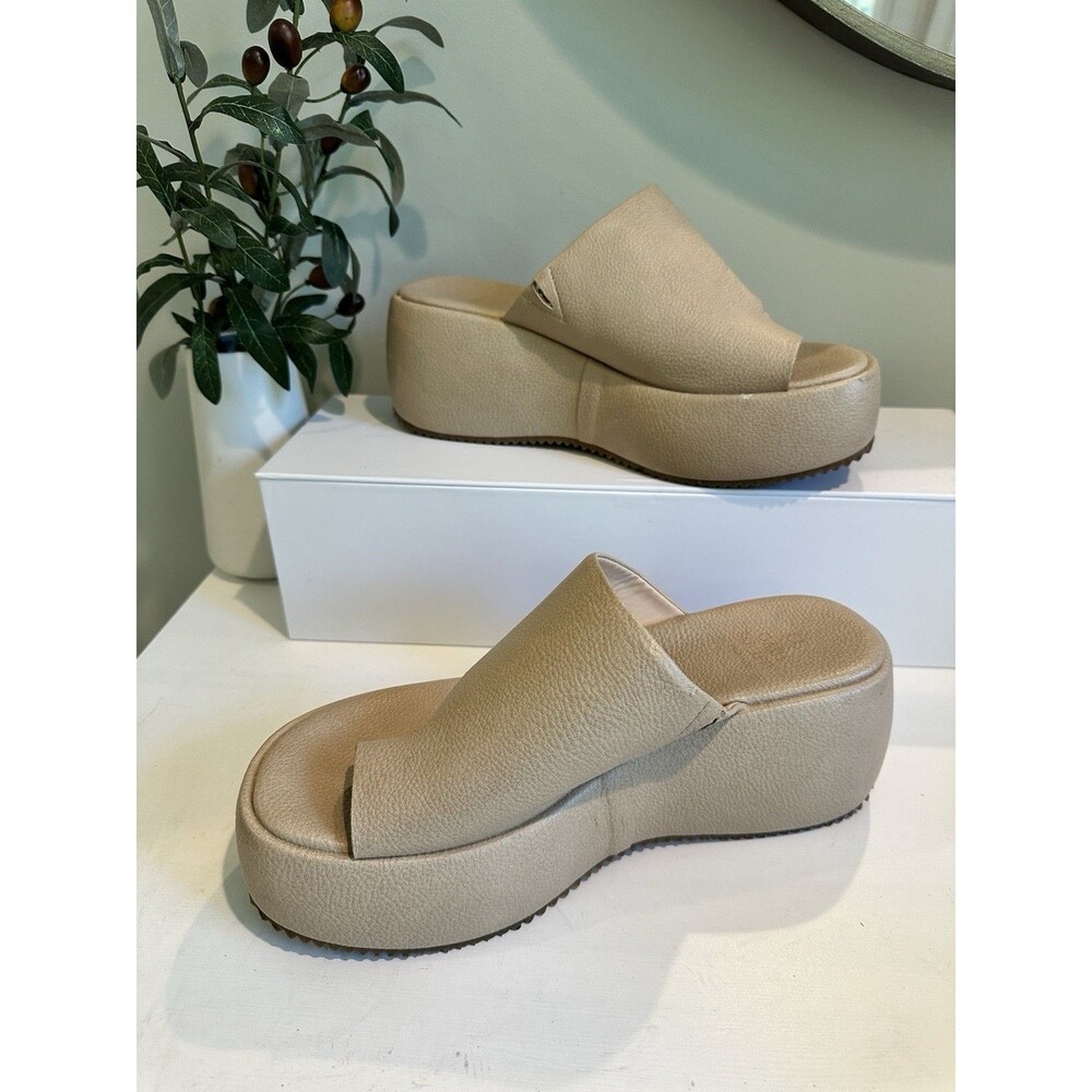 Oasis Society Champagne Beige Textured 3” Platform Thong Sandals Mules Size 10